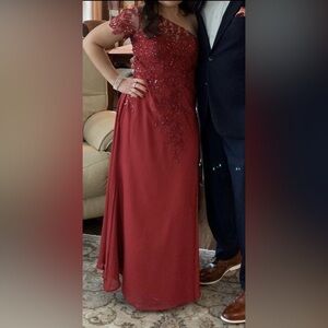 Formal dress - Burgundy, Floor length from JJ House. See details of size.